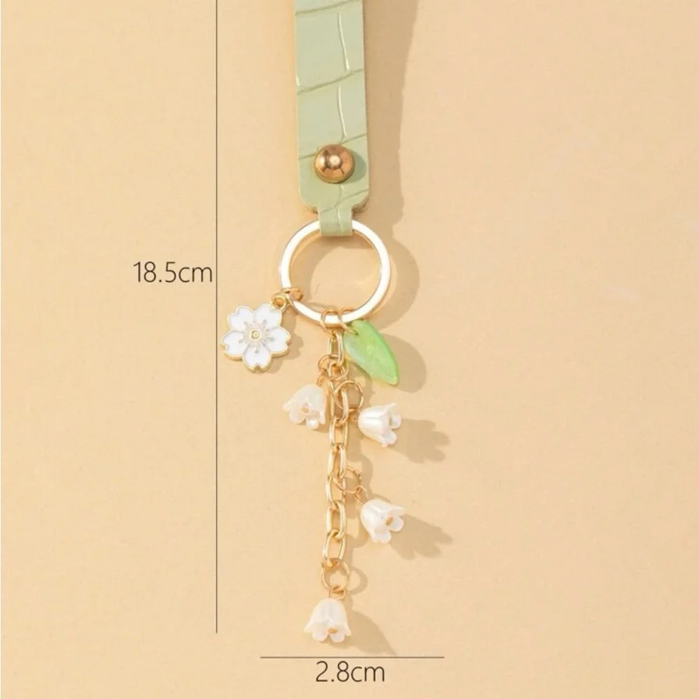 Flower Keychain - Picture 3 of 3